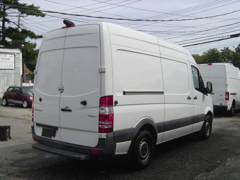 Used 2018 Mercedes-Benz Sprinter 2500 w/ Driver Comfort Package image 3