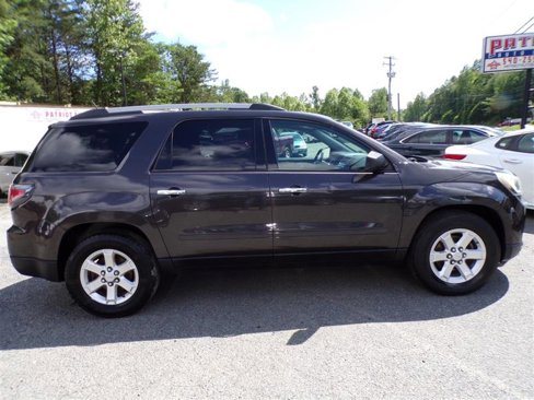 Used 2016 GMC Acadia SLE image 11