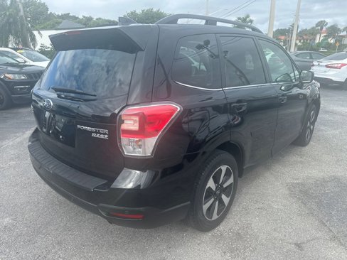 Used 2017 Subaru Forester 2.5i Limited image 6
