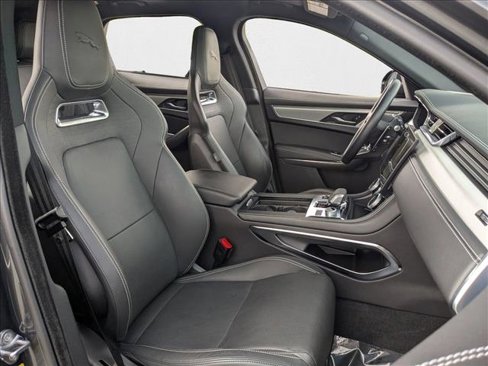 Used 2024 Jaguar F-PACE R-Dynamic S image 23
