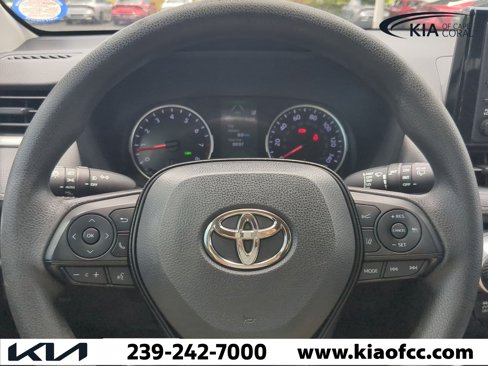 Used 2019 Toyota RAV4 XLE image 24