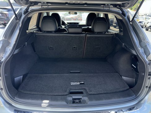 Used 2018 Nissan Rogue Sport SL image 18