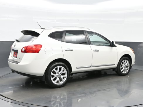 Used 2013 Nissan Rogue SL image 6