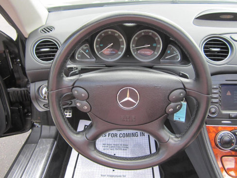 Used 2007 Mercedes-Benz SL 550 w/ AMG Sport Pkg image 31