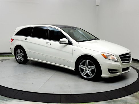 Used 2012 Mercedes-Benz R 350 4MATIC image 3