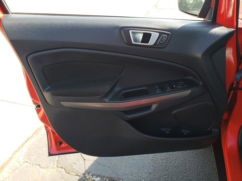Used 2019 Ford EcoSport SE image 12