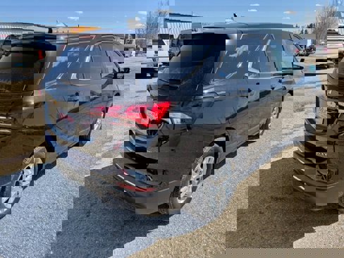 Used 2023 Chevrolet Equinox LT image 7