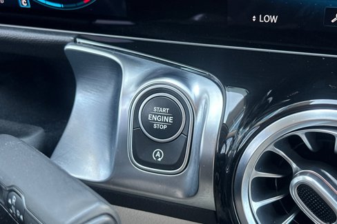 Certified 2021 Mercedes-Benz GLB 250 image 23