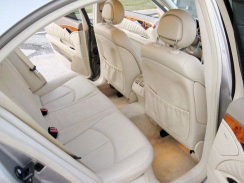 Used 2006 Mercedes-Benz E 350 Sedan image 28
