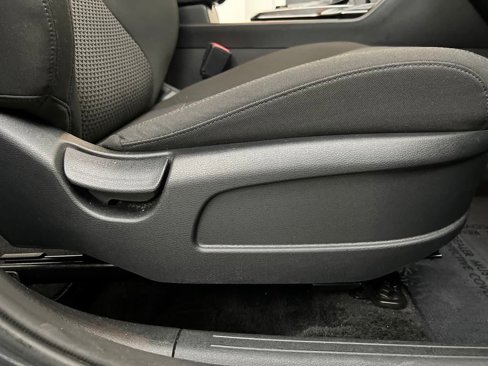 Used 2024 Kia Sportage LX image 23