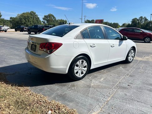 Used 2015 Chevrolet Cruze LS image 7