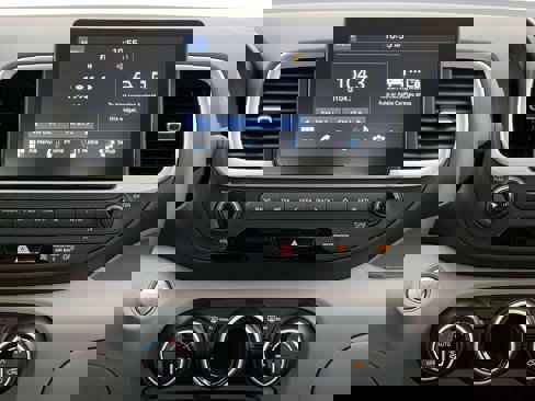 New 2025 Hyundai Venue SEL image 19