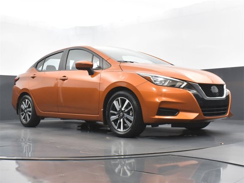 Used 2021 Nissan Versa SV image 20