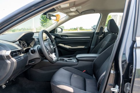 Used 2022 Nissan Altima 2.5 SV image 15