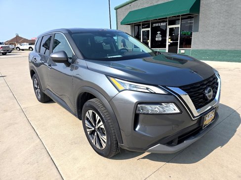 Used 2023 Nissan Rogue SV image 7