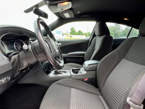Used 2023 Dodge Charger SXT image 18