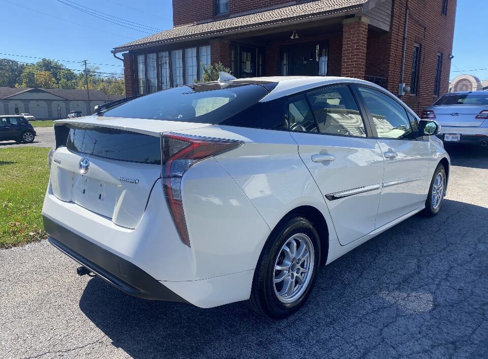 Used 2016 Toyota Prius Two image 6