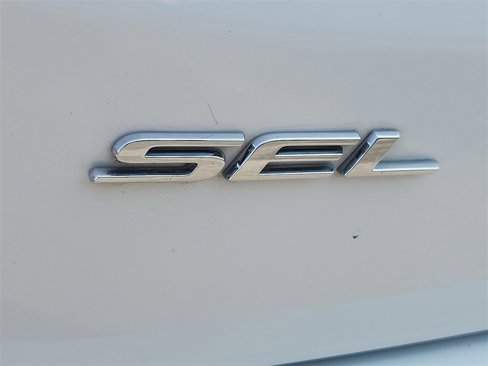 Used 2023 Ford Edge SEL w/ Convenience Package image 28