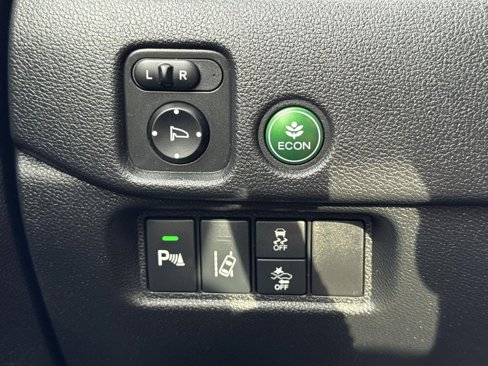 Used 2017 Honda Pilot Elite image 19