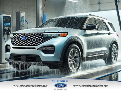 Used 2021 Ford Explorer XLT w/ Equipment Group 202A image 1