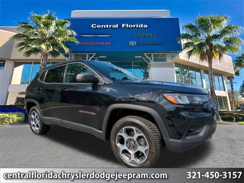 Used 2022 Jeep Compass Trailhawk w/ Trailhawk Convenience Group image 1