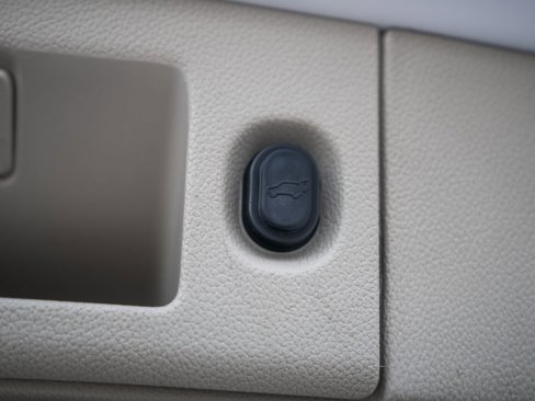 Used 2020 Cadillac Escalade Luxury image 17
