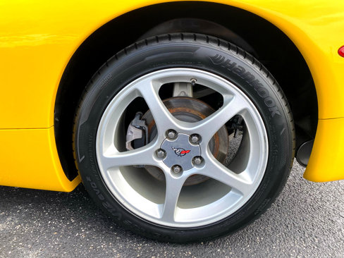 Used 2003 Chevrolet Corvette Convertible w/ Preferred Equipment Group1 image 48