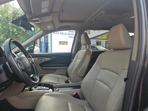 Used 2016 Honda Pilot Touring image 16