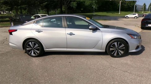 Used 2021 Nissan Altima 2.5 SV image 4