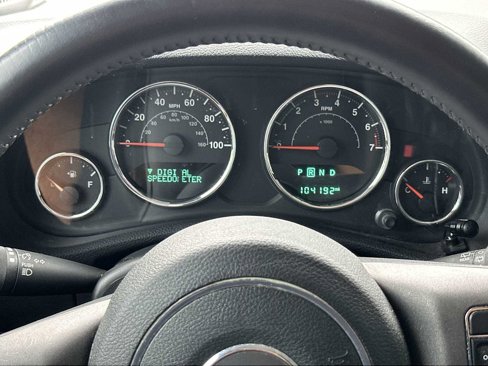 Used 2016 Jeep Wrangler Unlimited Sport image 24