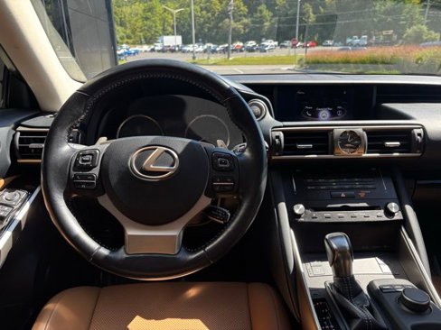 Used 2018 Lexus IS 300 AWD w/ Comfort Package image 21