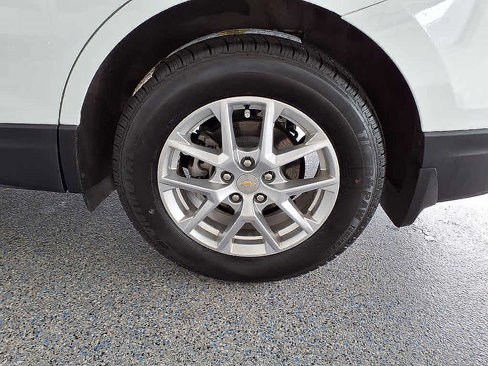 Used 2023 Chevrolet Equinox LT w/ LPO, Floor Liner Package image 7