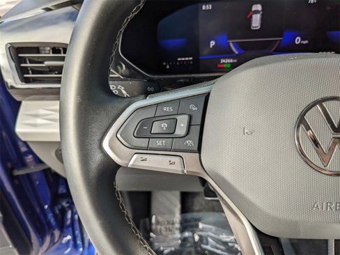 Certified 2022 Volkswagen Taos S image 27