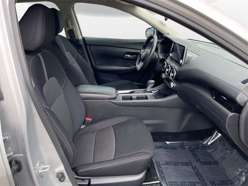 Used 2022 Nissan Sentra SV image 10