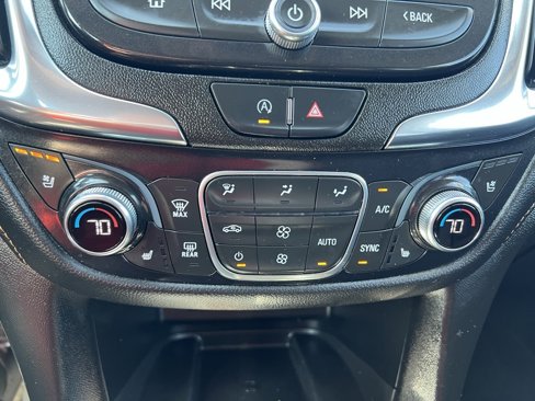 Used 2022 Chevrolet Equinox Premier image 38