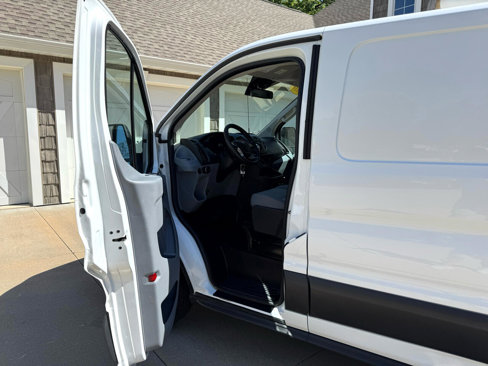 Used 2018 Ford Transit 250 148 Low Roof image 10