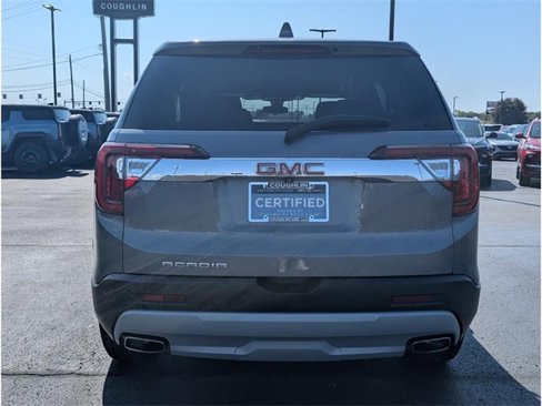 Used 2022 GMC Acadia SLE image 6