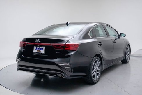Used 2021 Kia Forte EX image 9