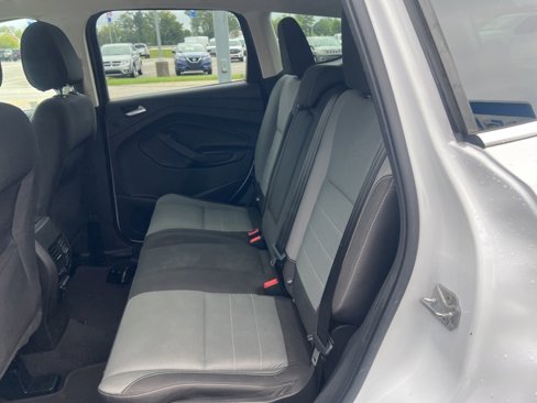 Used 2016 Ford Escape SE w/ Equipment Group 201A image 27