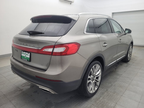 Used 2016 Lincoln MKX Reserve w/ Climate Package image 9