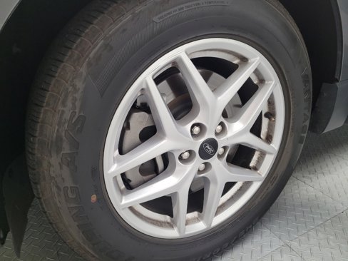 Used 2024 Ford Edge SEL image 31