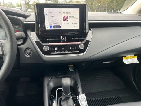 New 2025 Toyota Corolla LE image 11