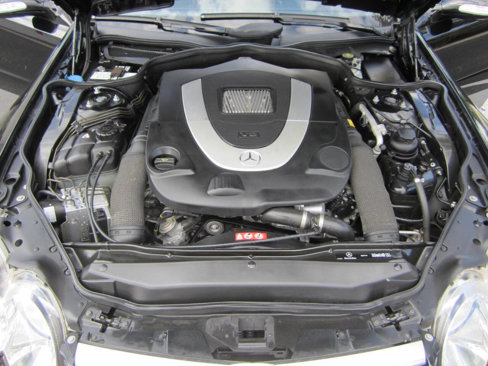Used 2007 Mercedes-Benz SL 550 w/ AMG Sport Pkg image 14