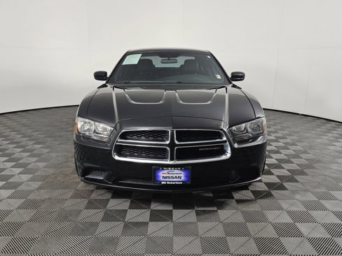 Used 2013 Dodge Charger SE image 10
