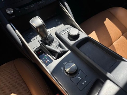 Used 2018 Lexus IS 300 AWD w/ Comfort Package image 26