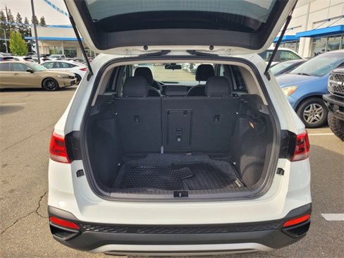 Used 2022 Volkswagen Taos S w/ IQ Drive S Package image 11