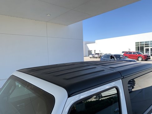 Used 2020 Jeep Wrangler Sport image 10