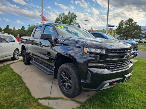 Used 2020 Chevrolet Silverado 1500 LT Trail Boss image 1