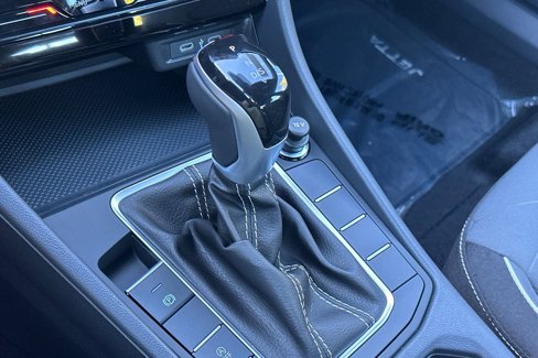 New 2025 Volkswagen Jetta Sport image 19