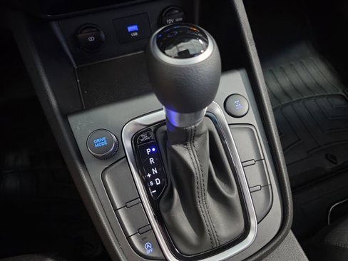 Certified 2022 Hyundai Kona SEL image 19